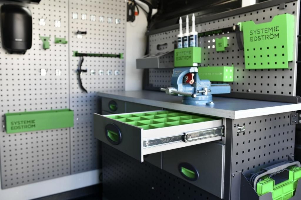 Edstrom racking system