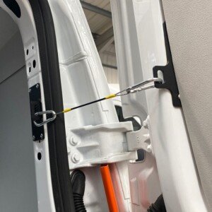 L4V Check Strap